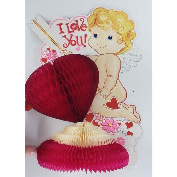 Vintage Amscan Inc Cupid Hearts Honeycomb Centerpiece I Love You - Picture 1 of 4